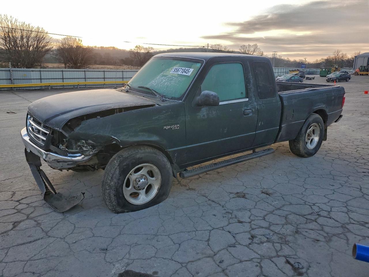 Lot #3311656229 2002 FORD RANGER SUP
