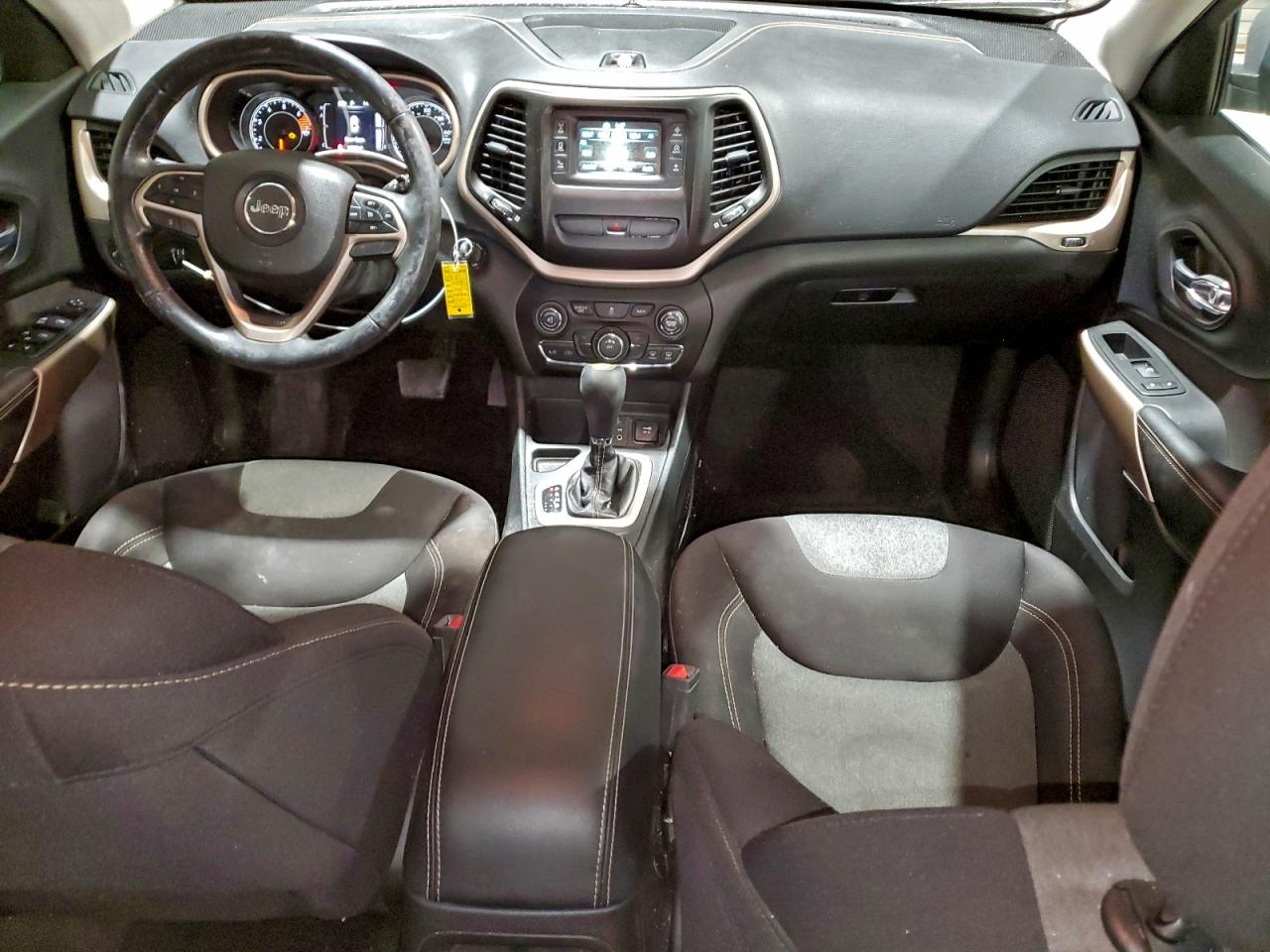 JEEP GRAND CHEROKEE LATITUDE