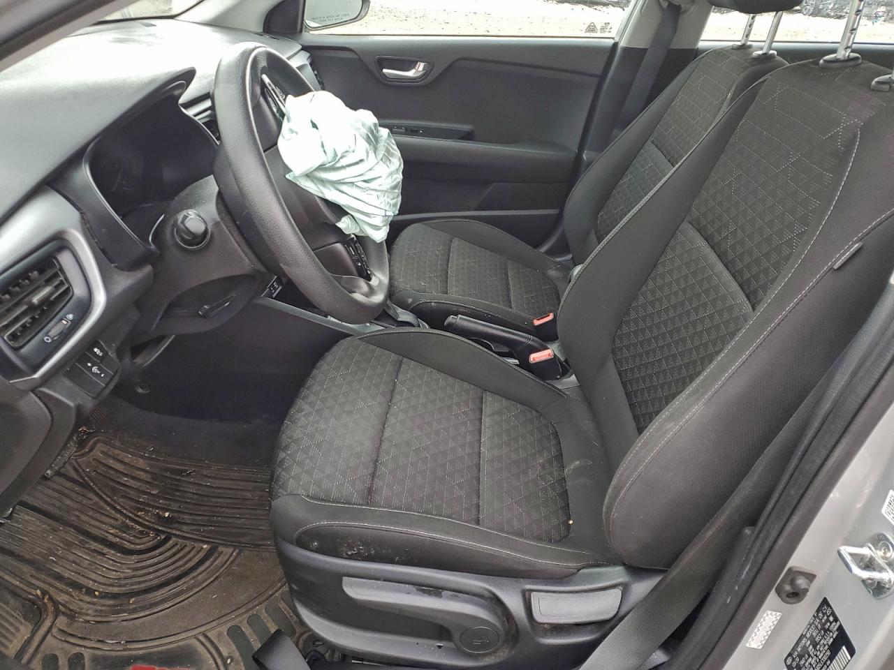 Lot #3318145374 2020 KIA RIO LX