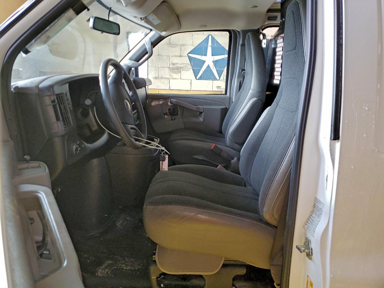 Lot #3311479259 2025 CHEVROLET EXPRESS