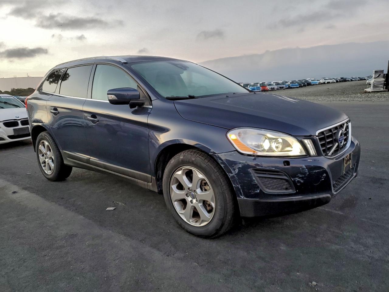VOLVO XC60 3.2