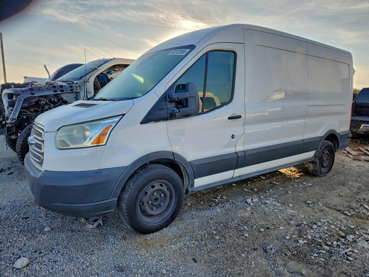 Lot #3310307991 2016 FORD TRANSIT T-