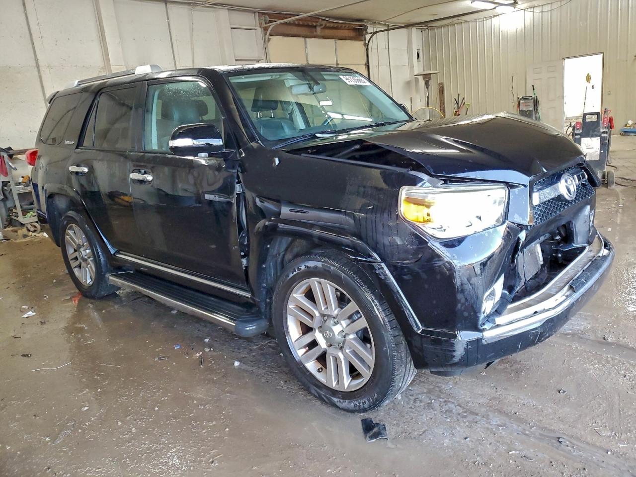 TOYOTA 4RUNNER SR5