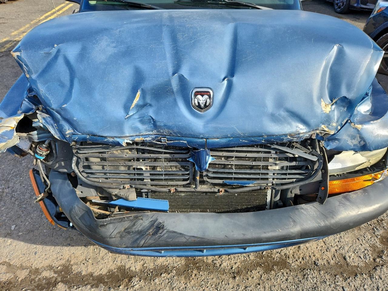 Lot #3311622218 2002 DODGE DAKOTA QUA