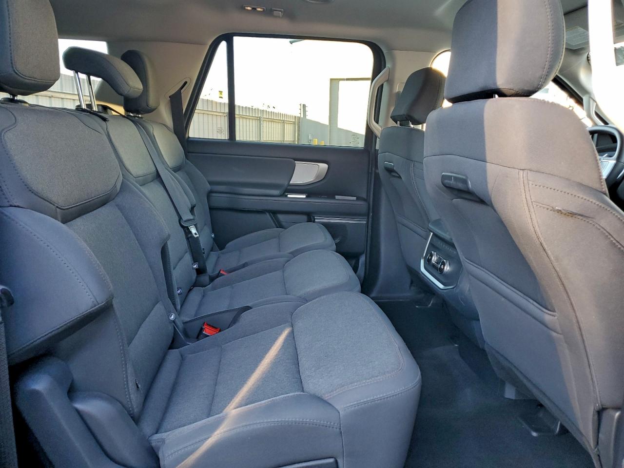 FORD EXPEDITION MAX ACTIVE