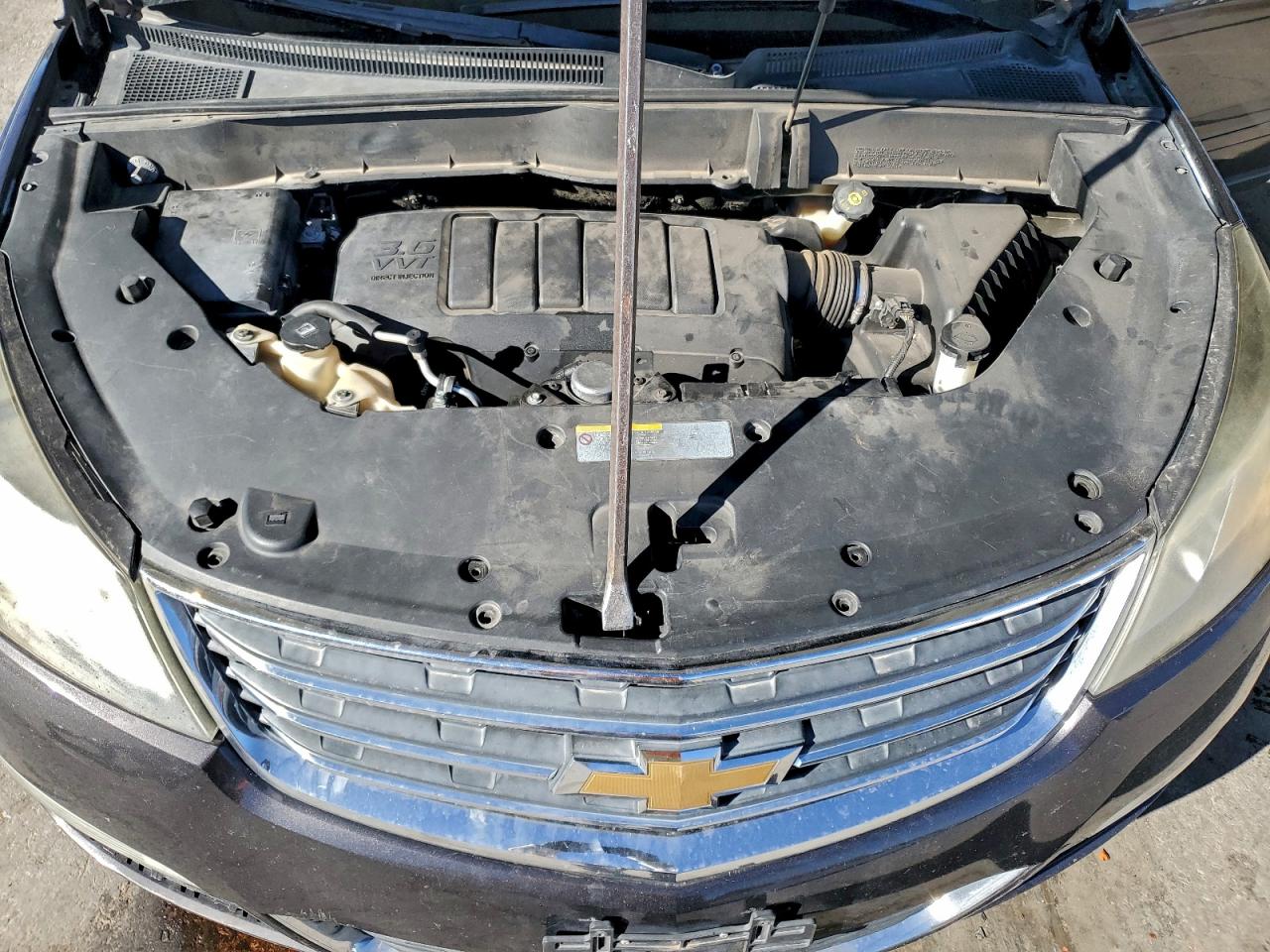 CHEVROLET TRAVERSE LT