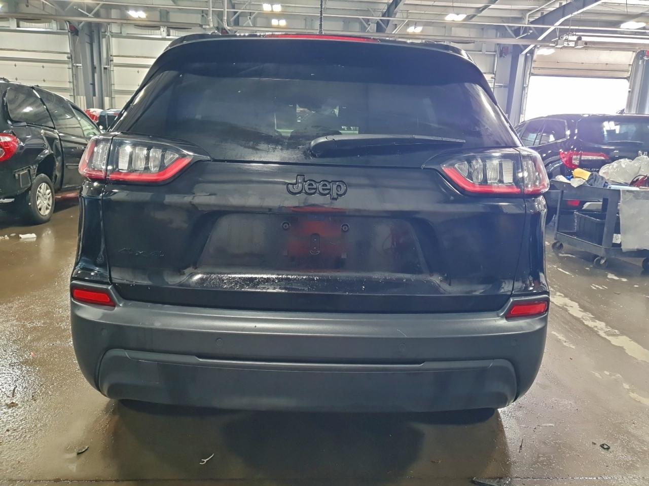 JEEP GRAND CHEROKEE LATITUDE PLUS