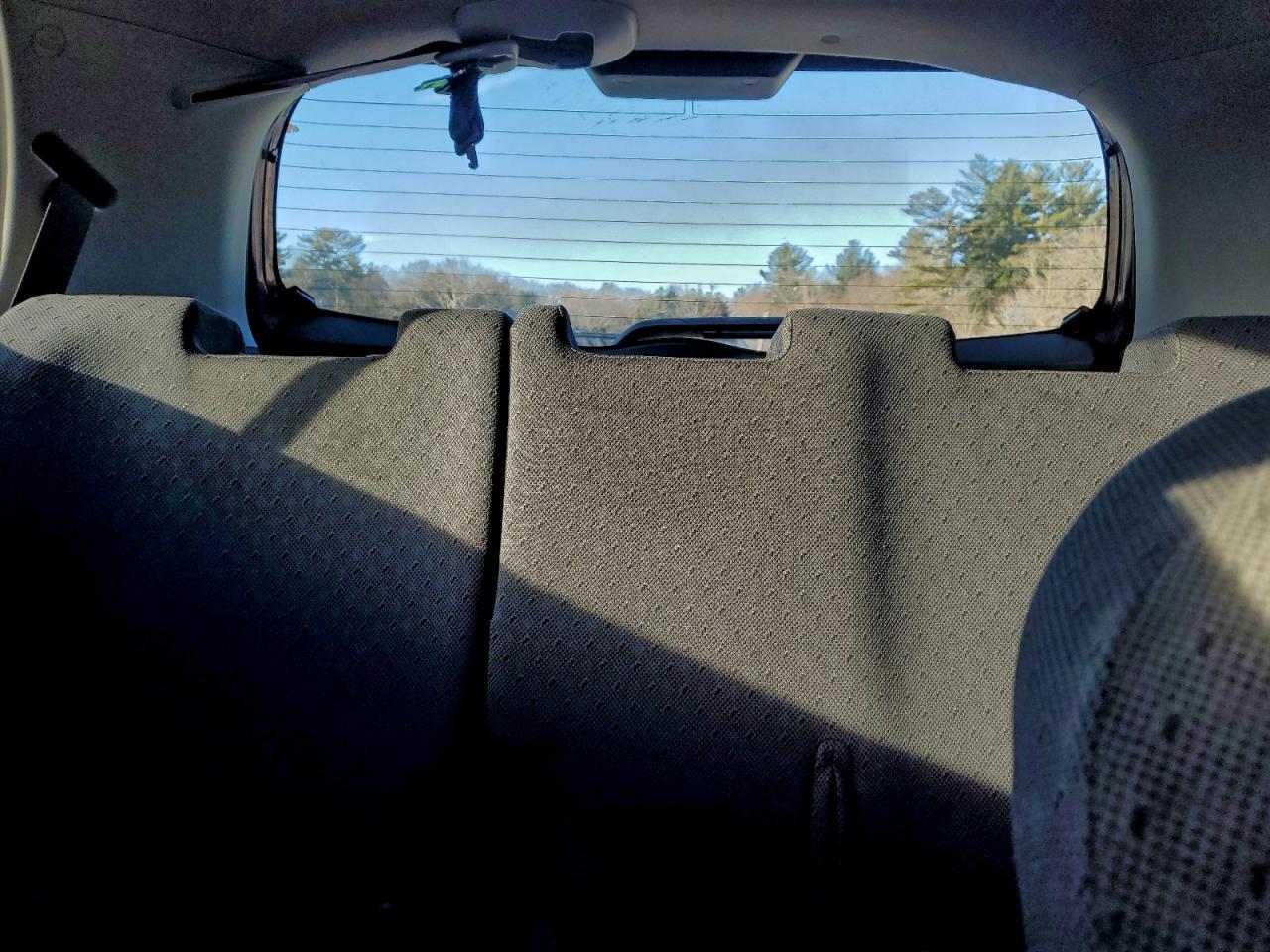 Lot #3319696888 2010 TOYOTA YARIS AUTO