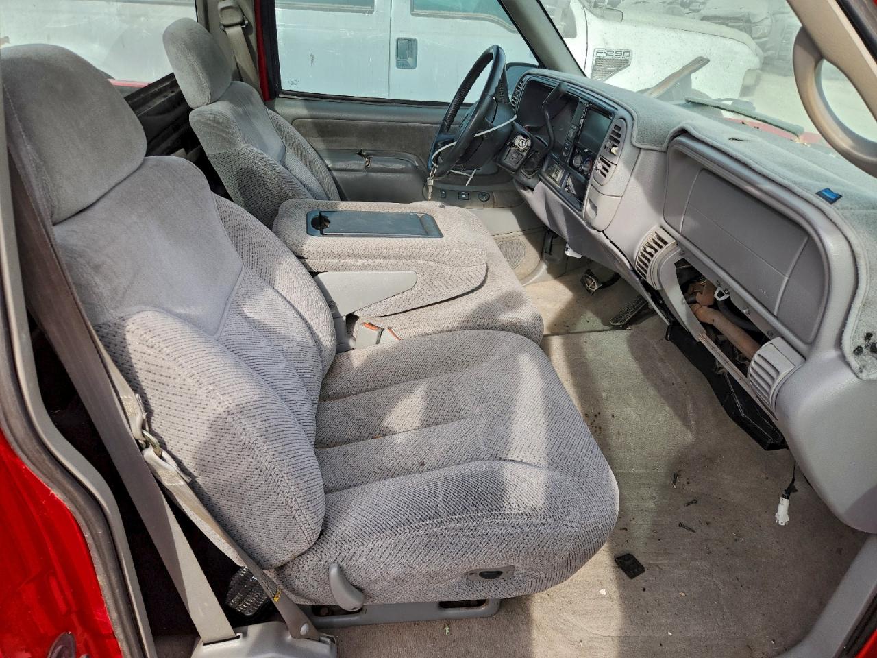 Lot #3315923089 1998 GMC SIERRA K15