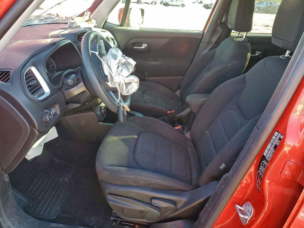 Lot #3317085985 2019 JEEP RENEGADE L