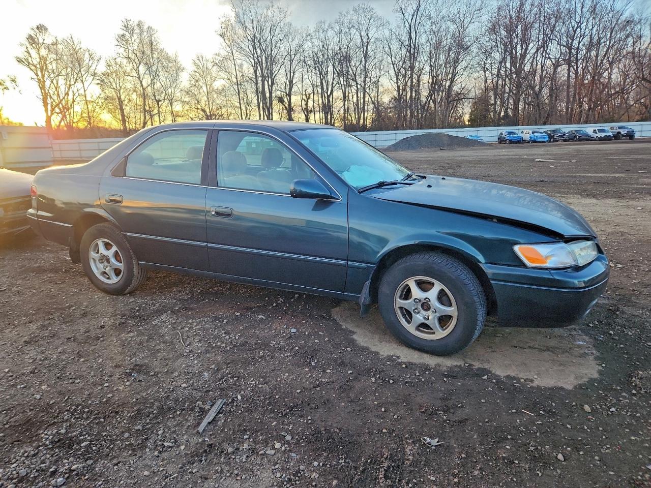 Lot #3316721398 1998 TOYOTA CAMRY CE