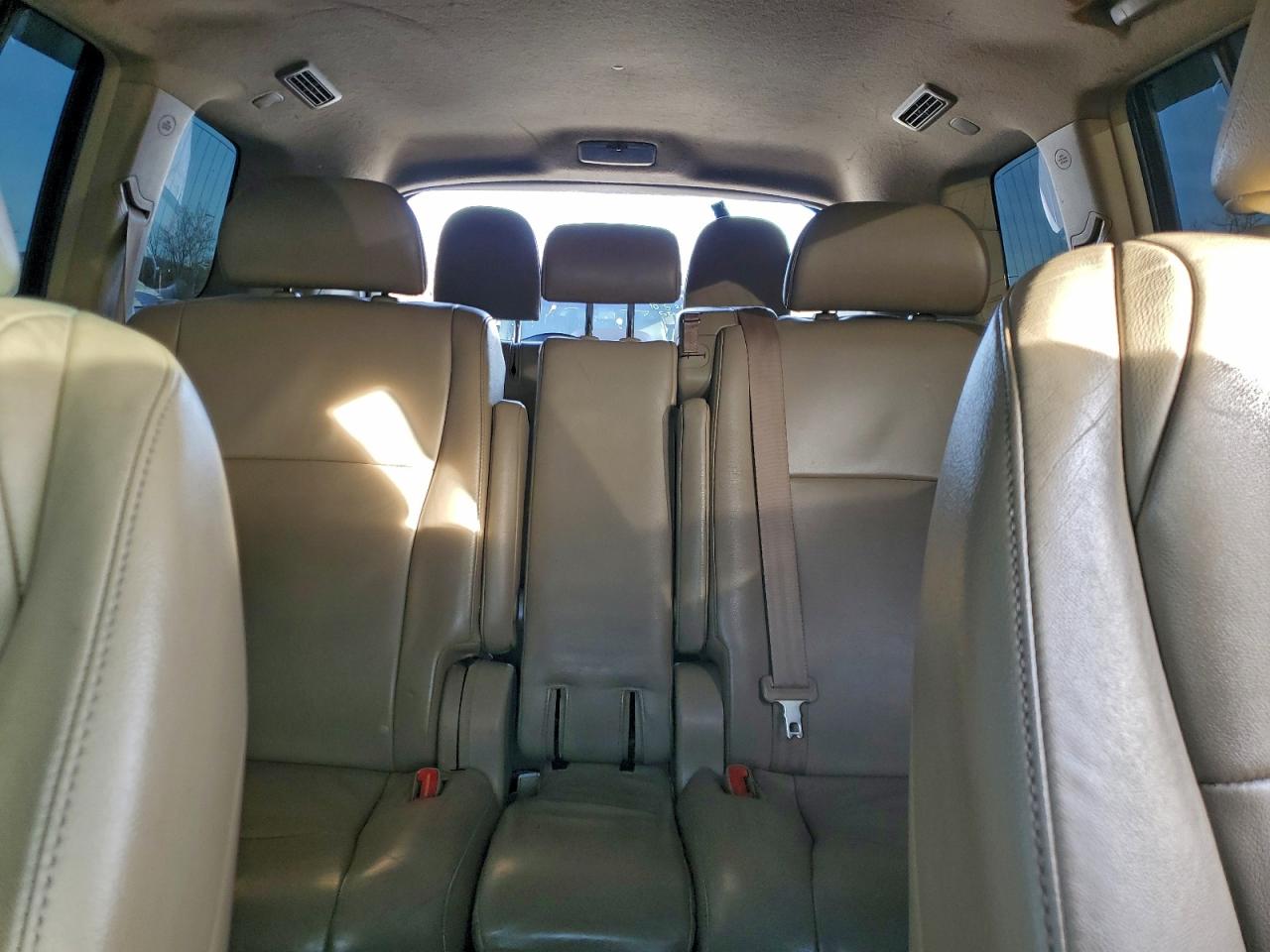 TOYOTA HIGHLANDER BASE