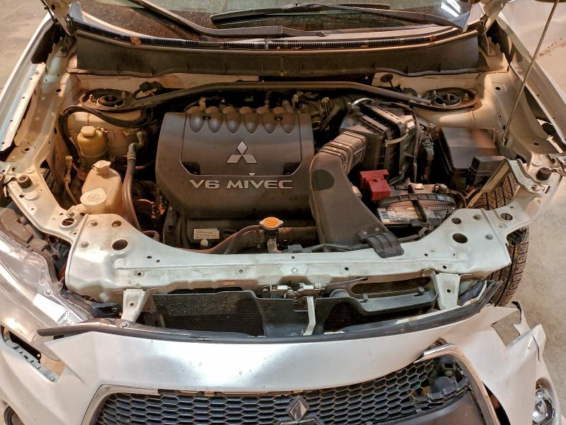 2010 MITSUBISHI OUTLANDER #3304711928