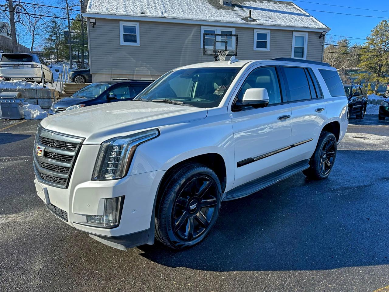 Lot #3316737416 2017 CADILLAC ESCALADE L