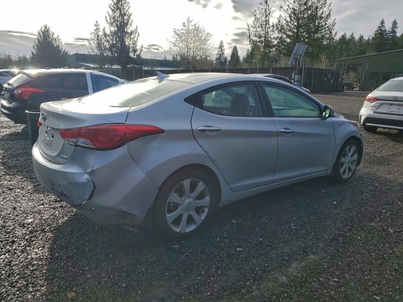 2013 HYUNDAI ELANTRA GL #3311496250
