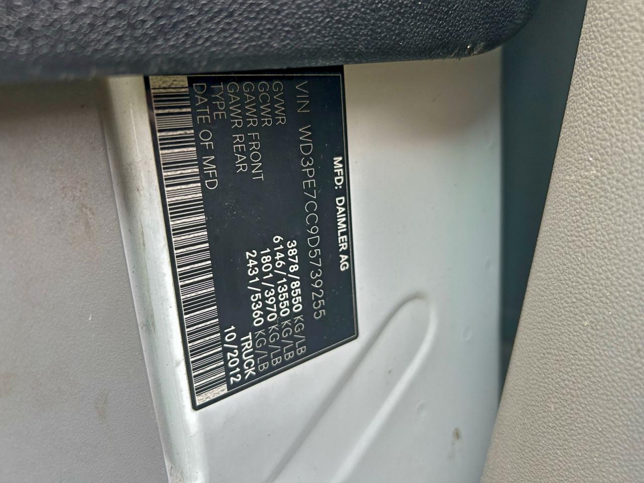 MERCEDES-BENZ SPRINTER 2500