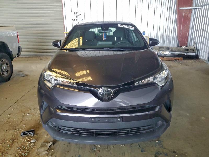 2019 TOYOTA C-HR XLE #3312375777