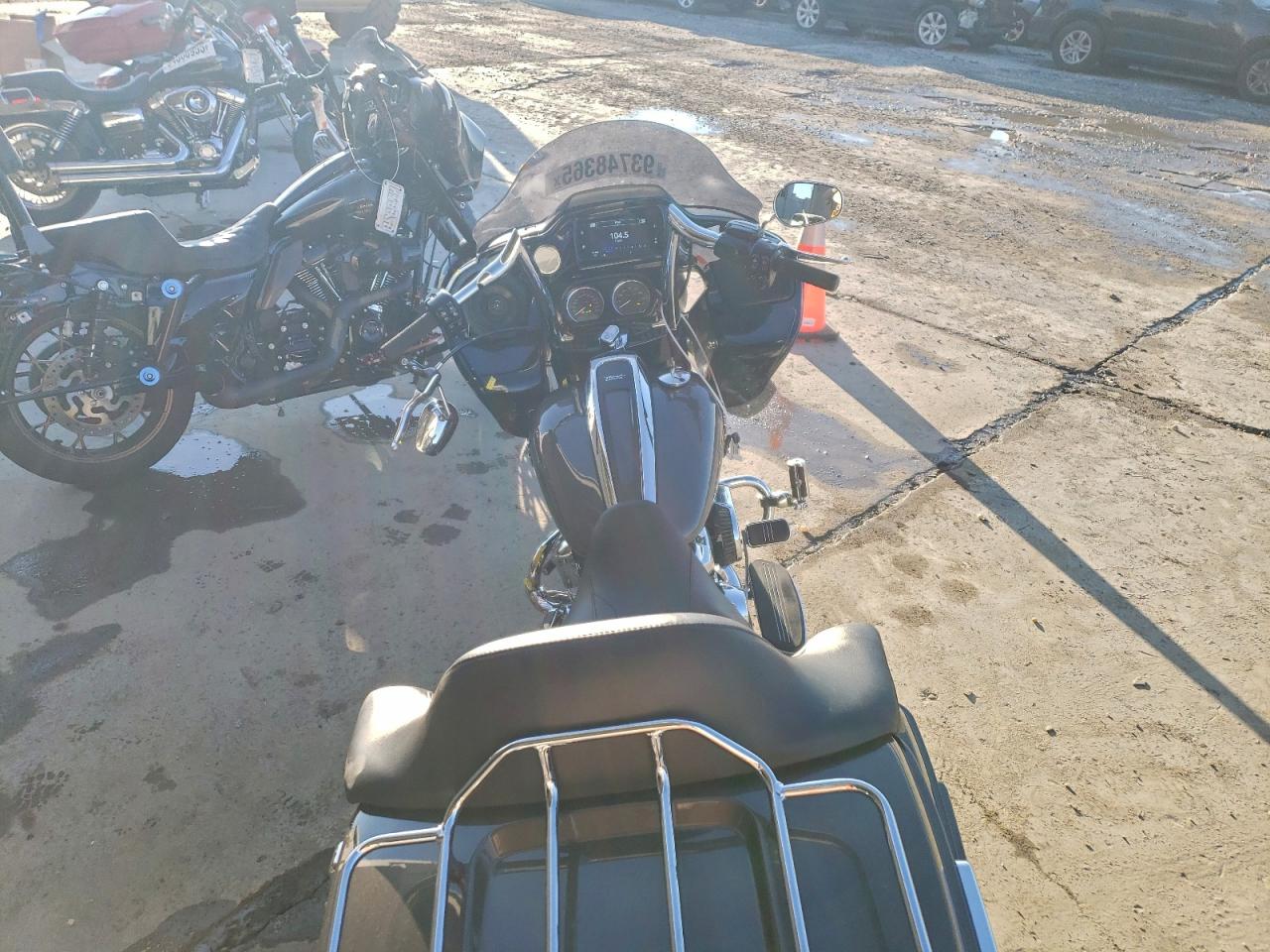 Lot #3304622439 2023 HARLEY-DAVIDSON FLTRXS