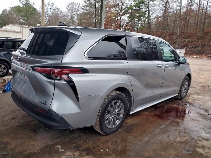 2021 TOYOTA SIENNA LE #3318951915