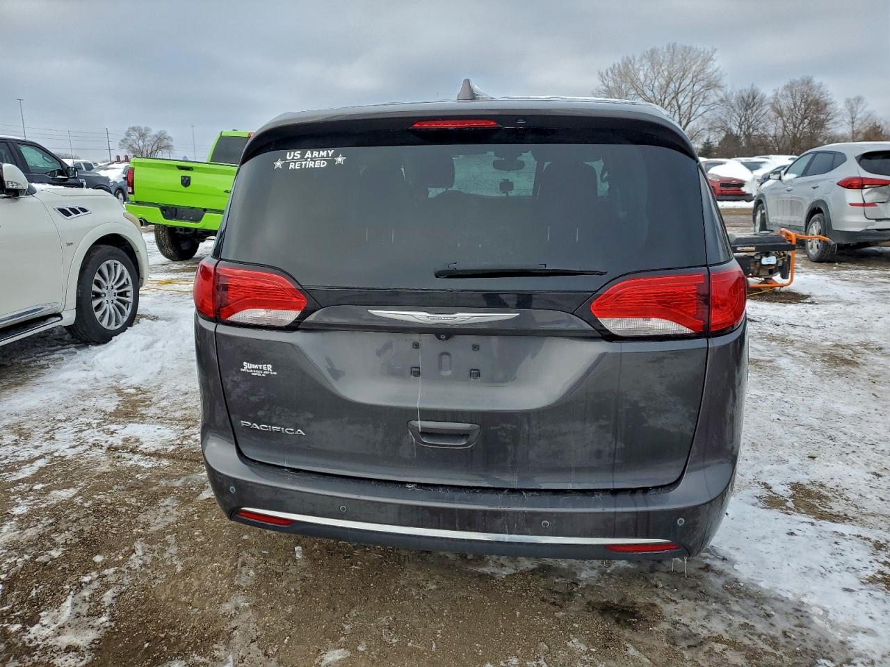 CHRYSLER PACIFICA TOURING PLUS