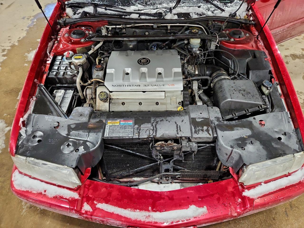 Lot #3305313331 2000 CADILLAC ELDORADO T