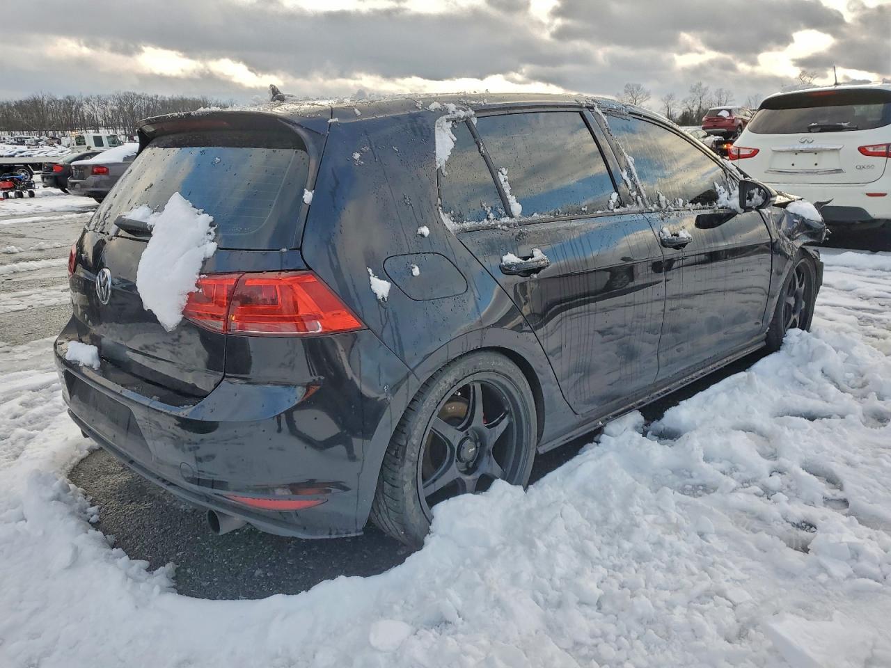 VOLKSWAGEN GOLF GTI S/SE