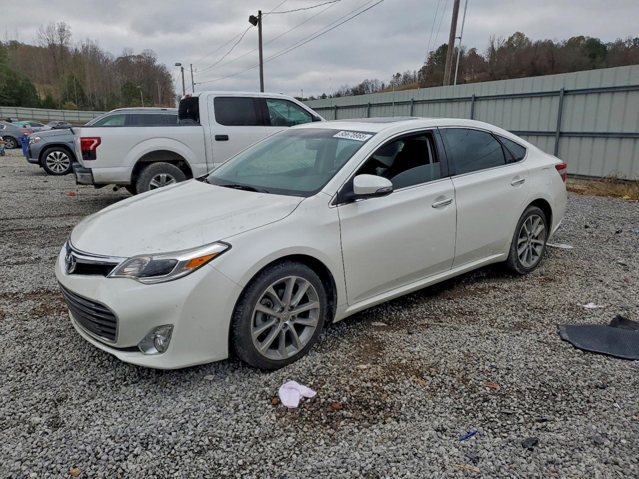 TOYOTA AVALON XLE