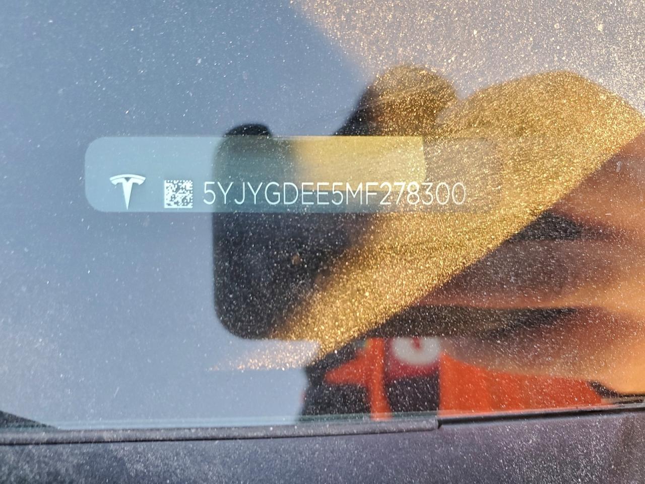 TESLA MODEL Y