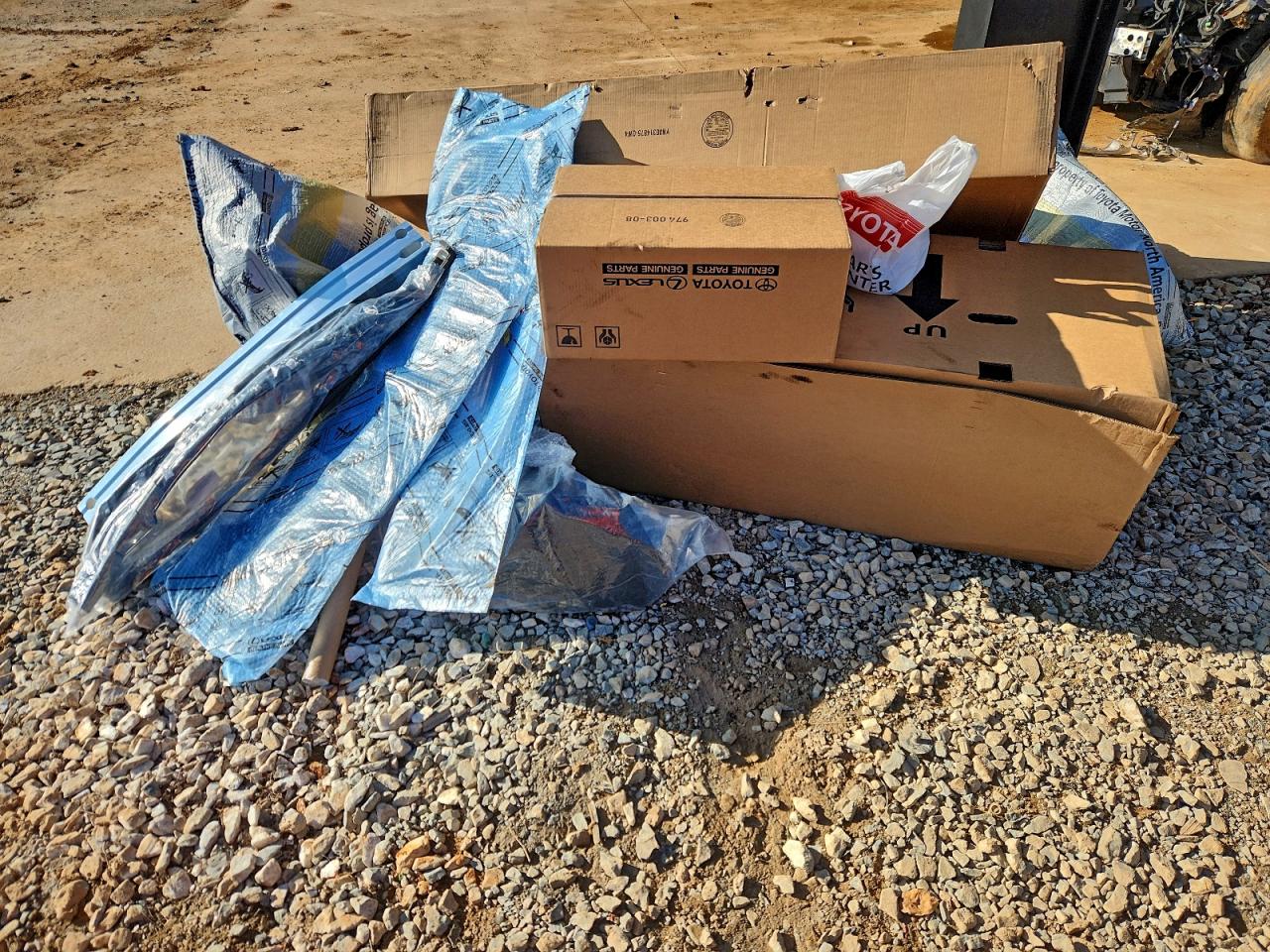 TOYOTA CAMRY SE NIGHT SHADE