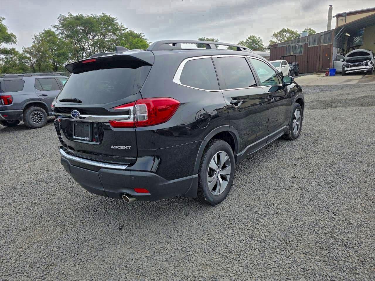 SUBARU ASCENT PREMIUM