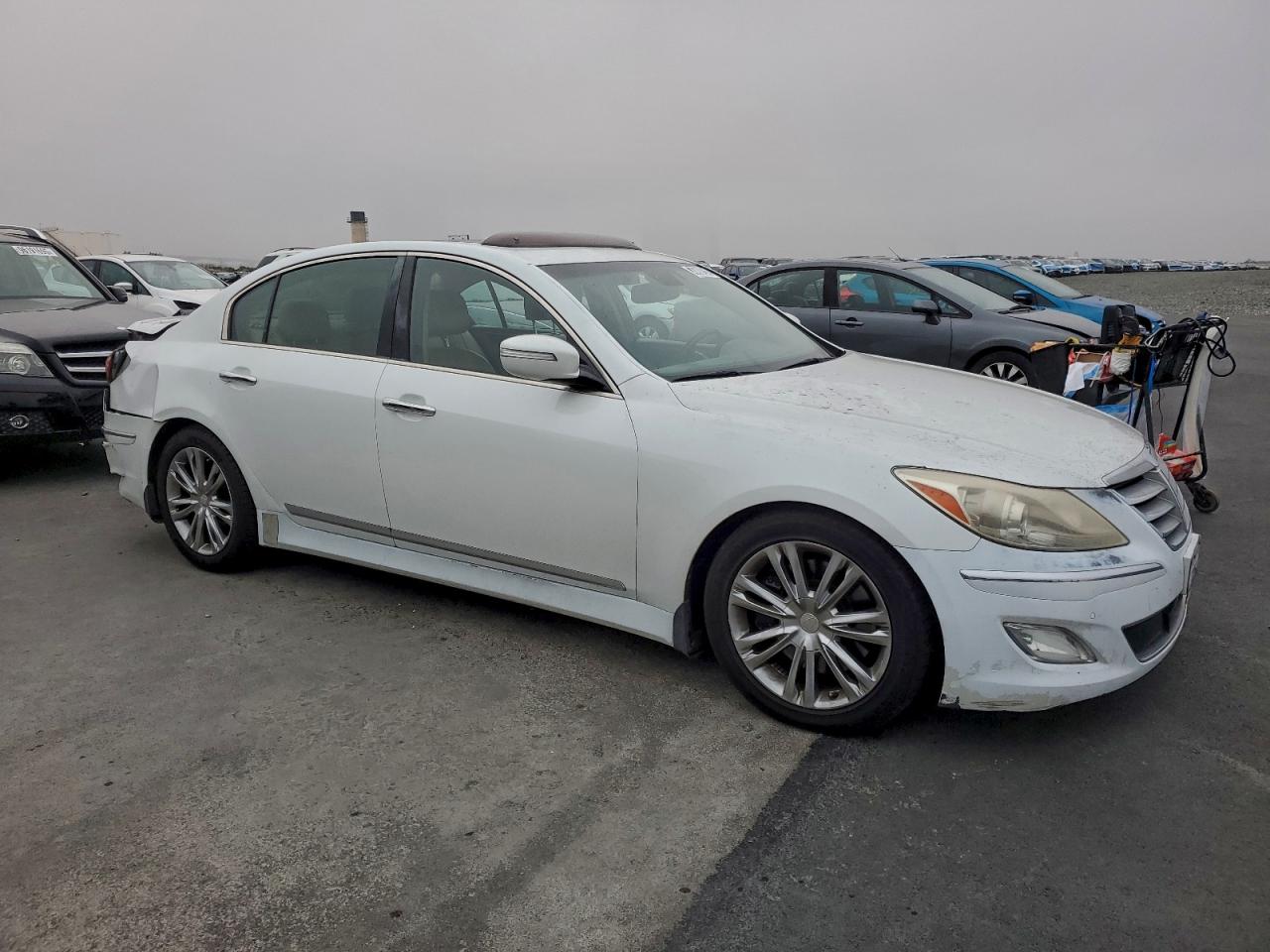 HYUNDAI GENESIS 5.0L