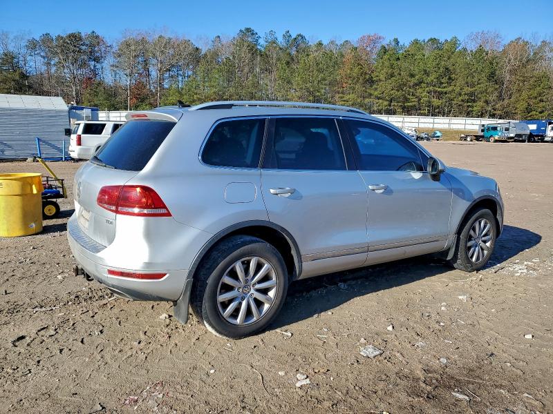 2012 VOLKSWAGEN TOUAREG V6 #3303783427