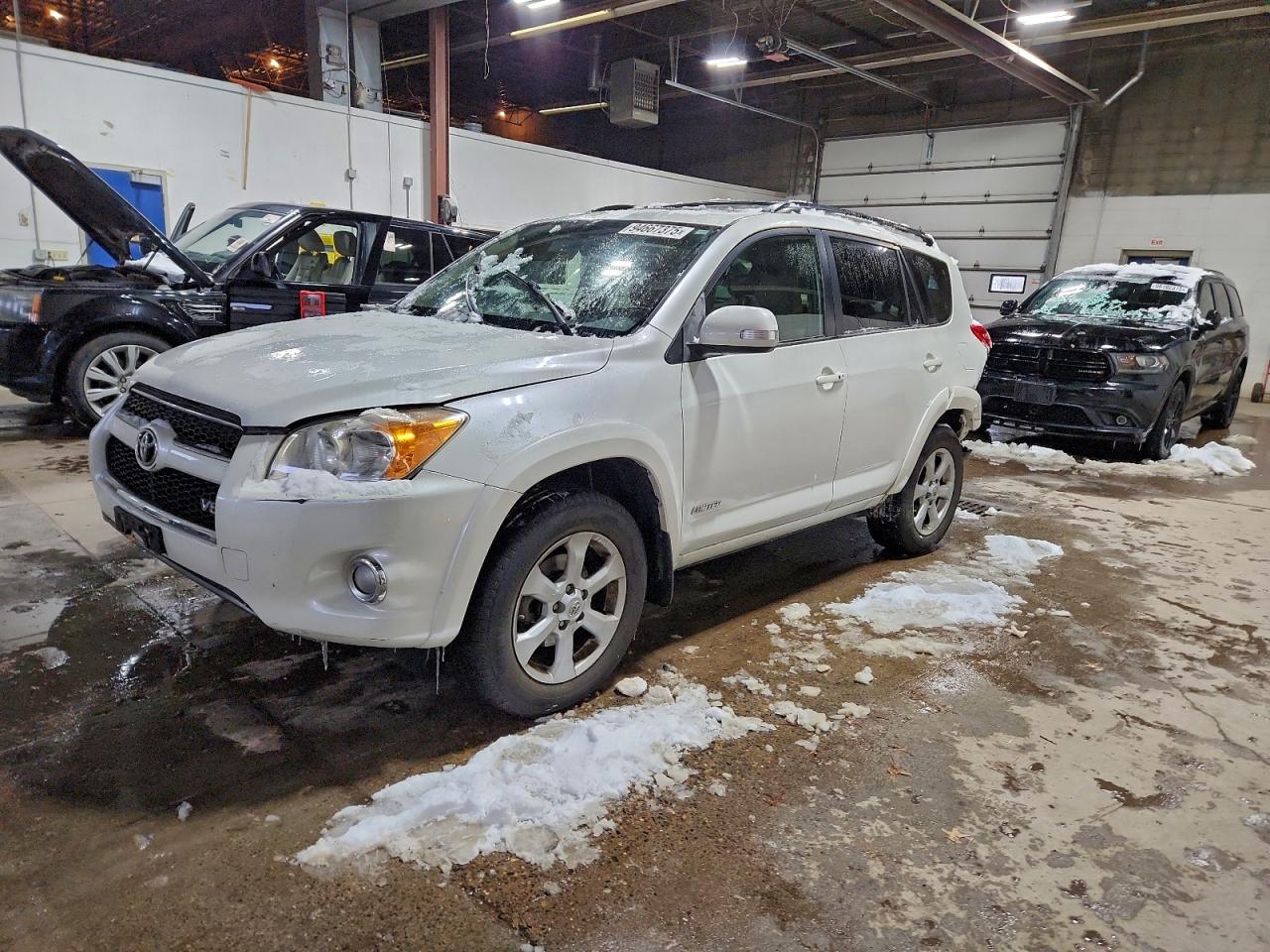TOYOTA RAV4 LIMITED