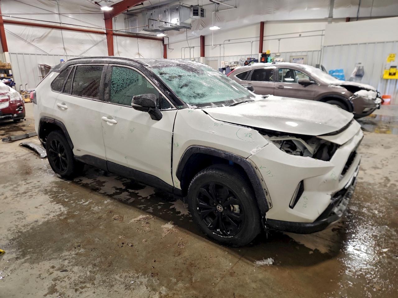 TOYOTA RAV4 XSE