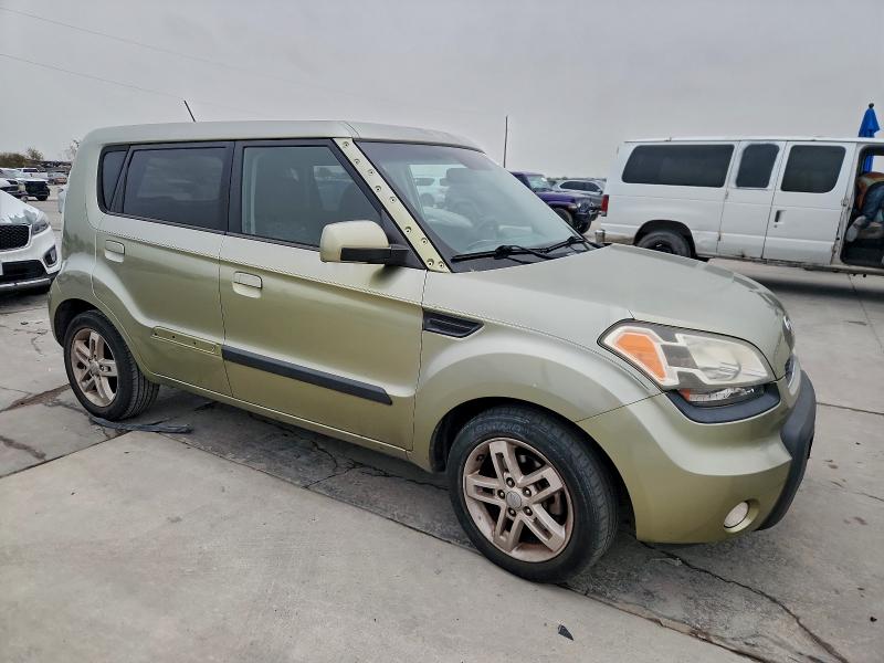 2010 KIA SOUL + #3304507459