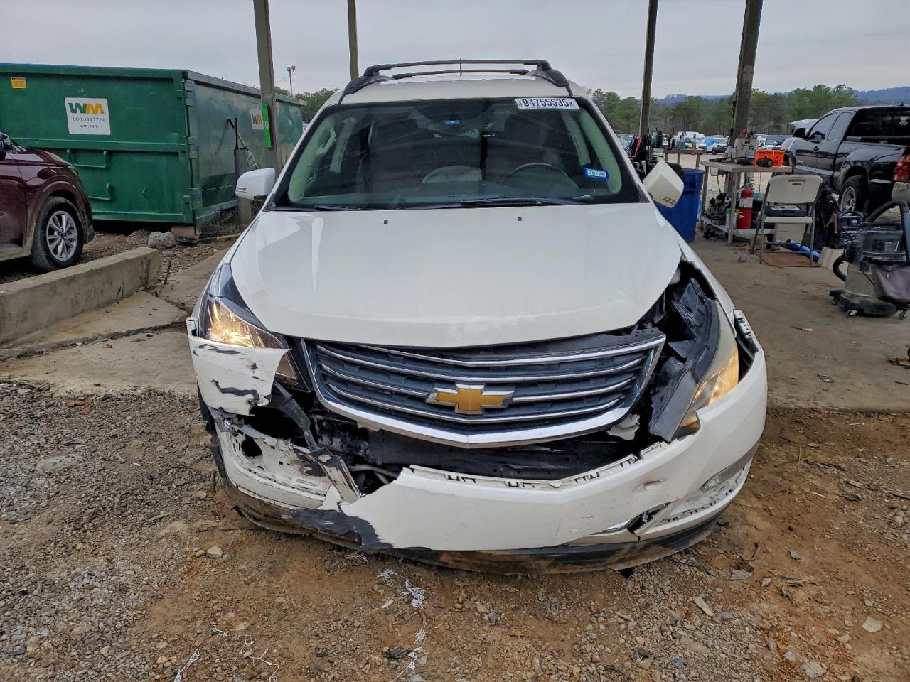 CHEVROLET TRAVERSE LT