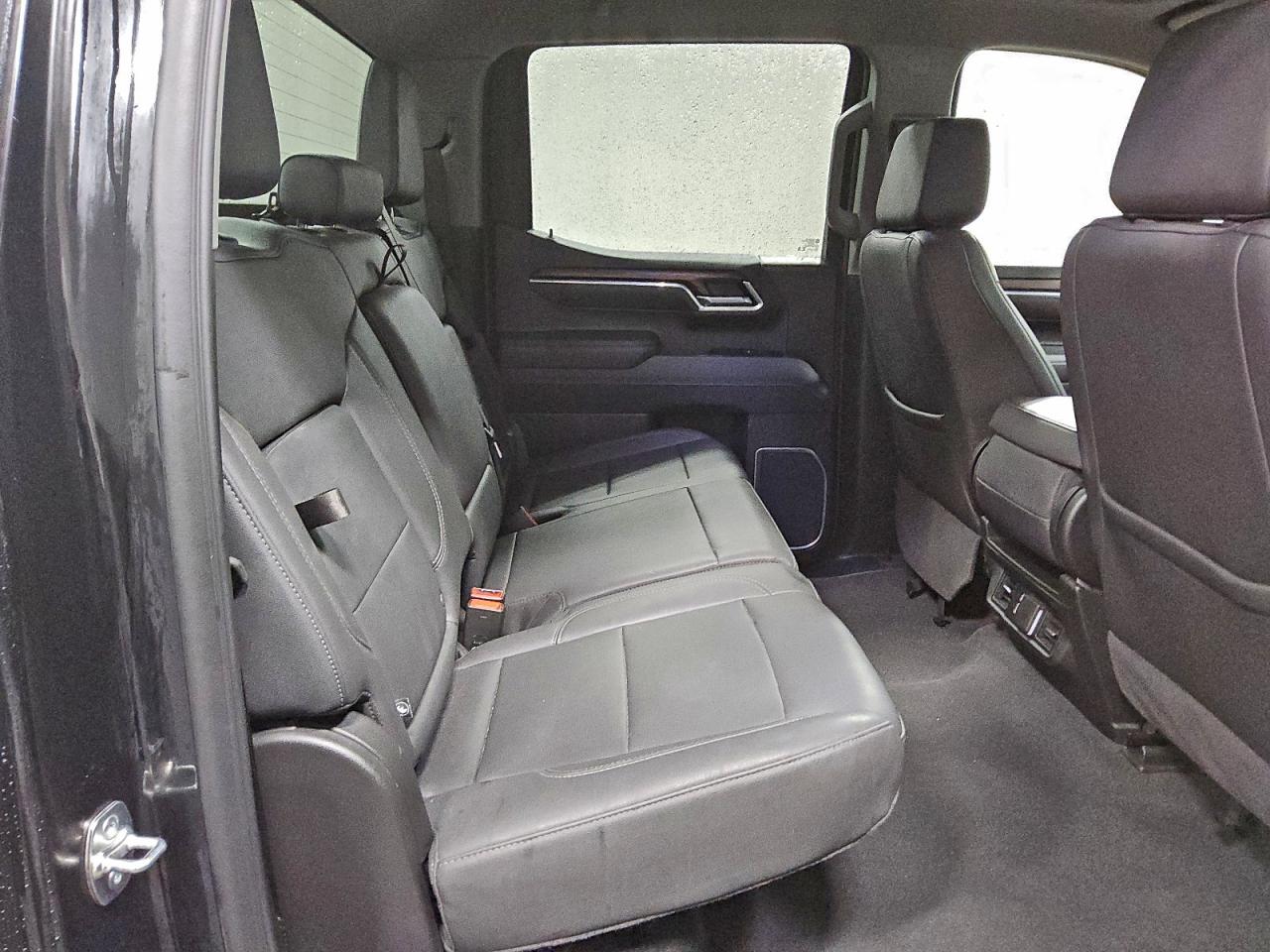 GMC SIERRA K1500 SLT