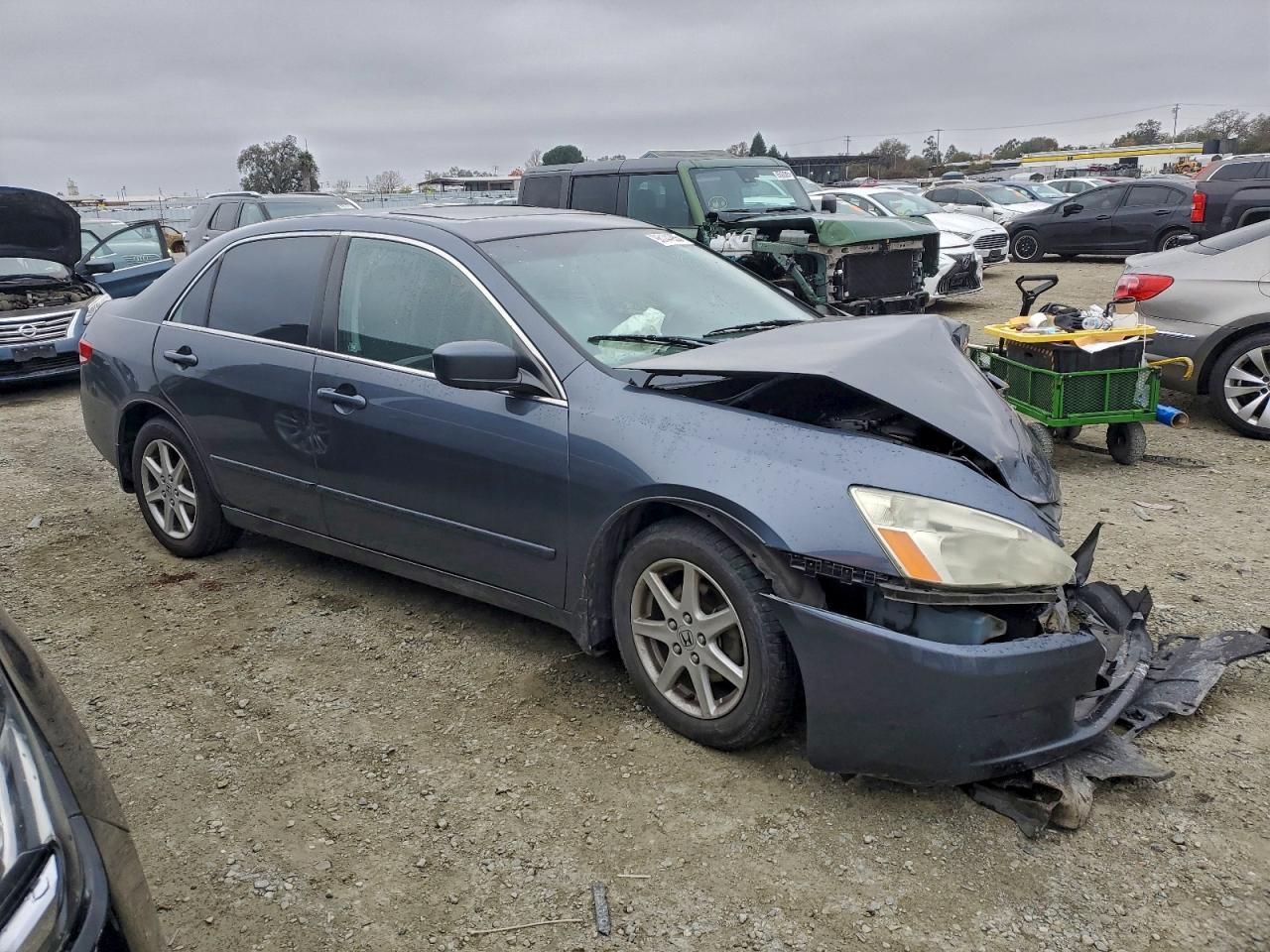 Lot #3318130366 2004 HONDA ACCORD EX