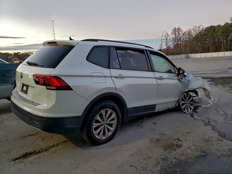 2020 VOLKSWAGEN TIGUAN S #3311645218