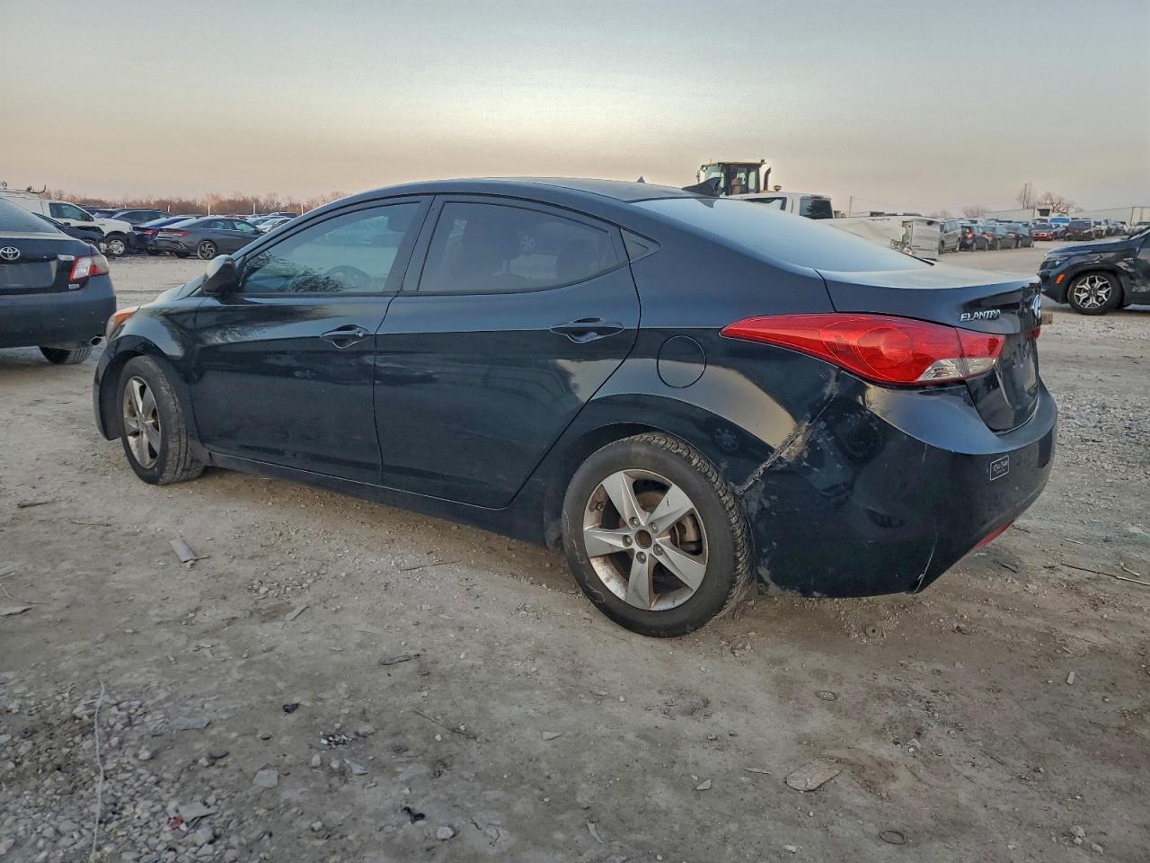 Lot #3308296168 2013 HYUNDAI ELANTRA GL