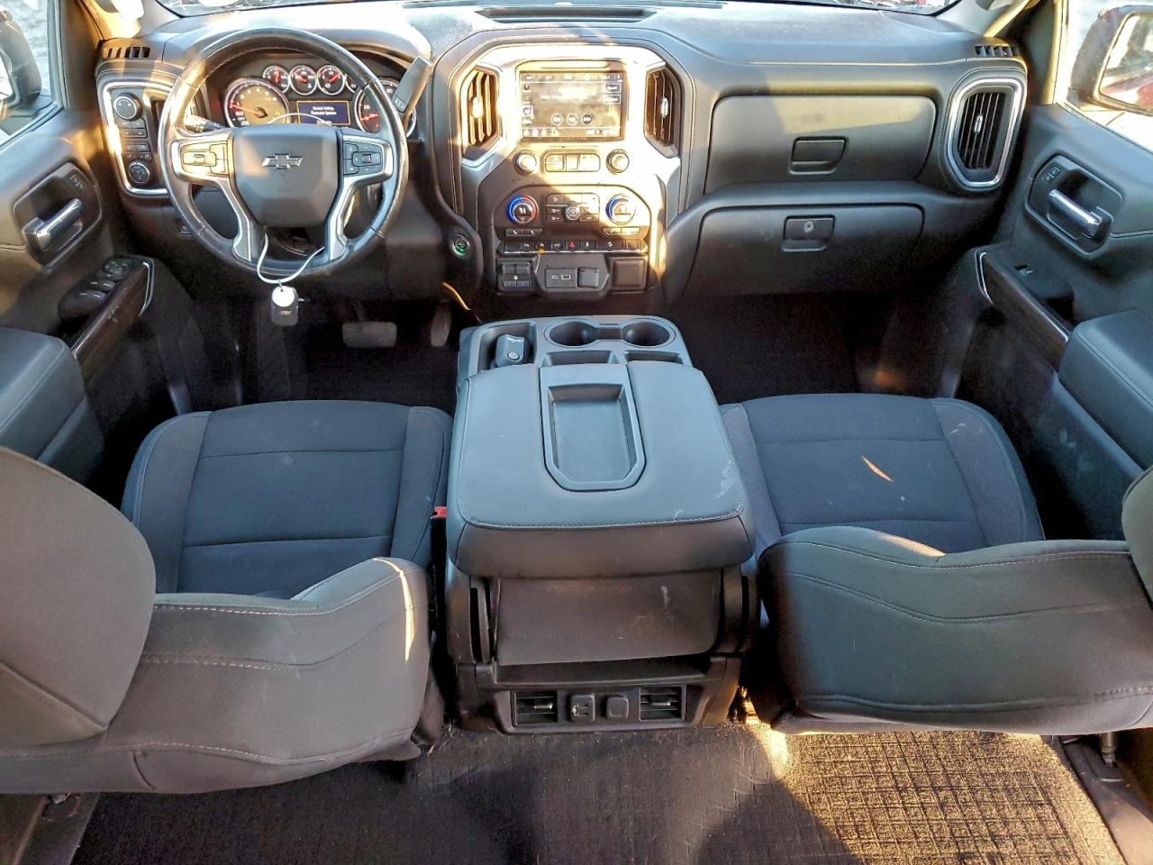 CHEVROLET SILVERADO K1500 RST