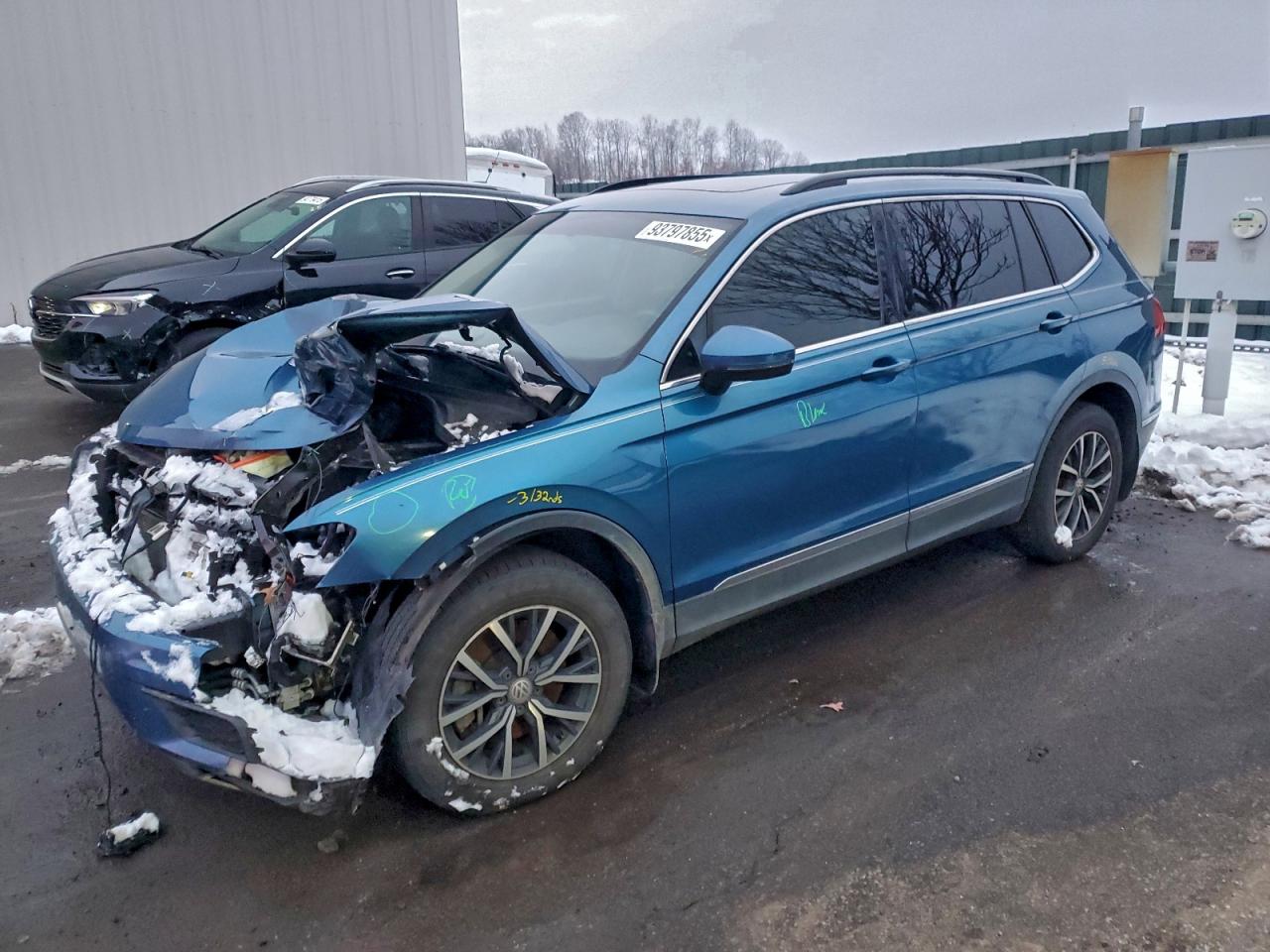 VOLKSWAGEN TIGUAN SE