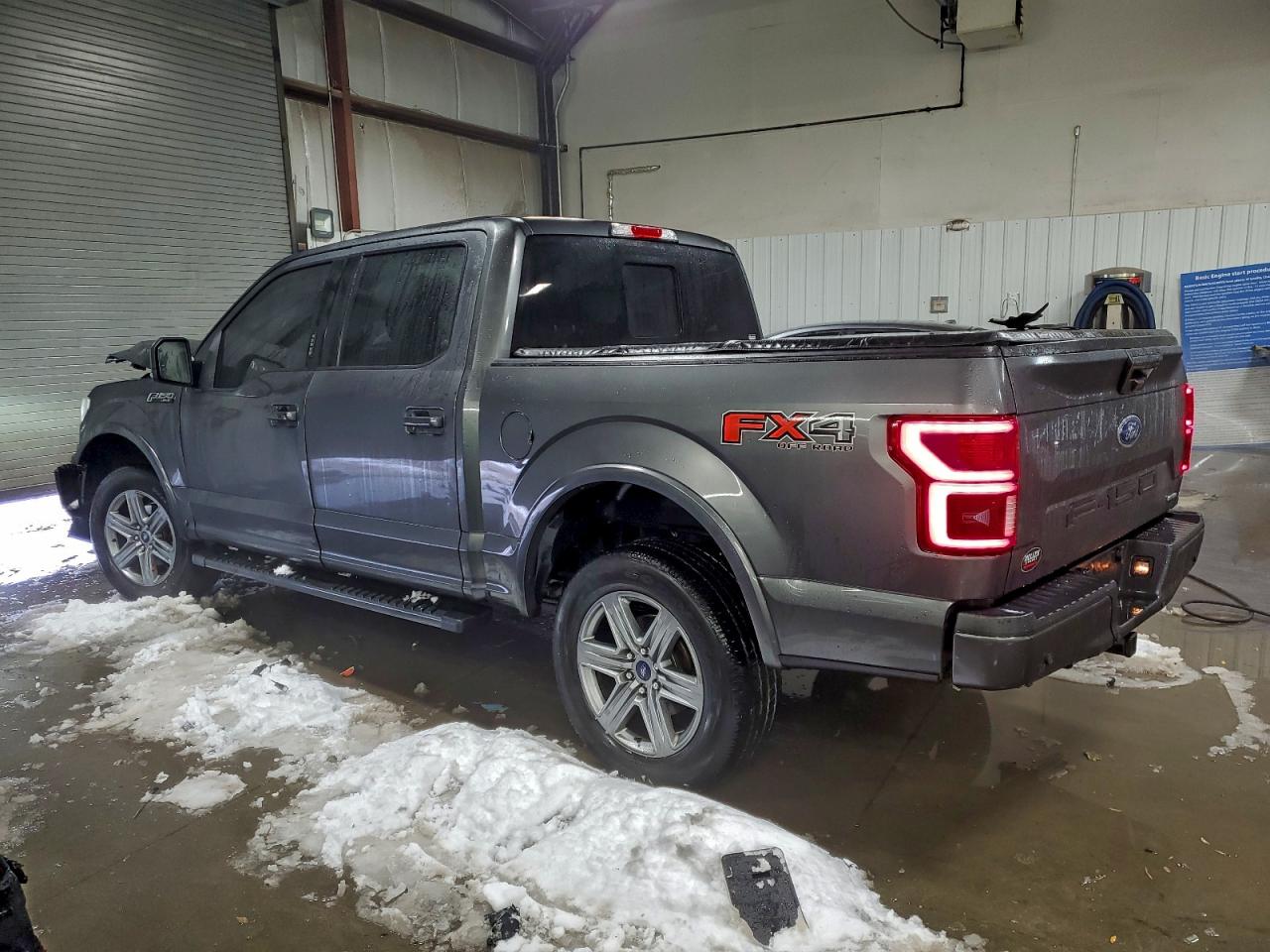 FORD F-150 SUPERCREW