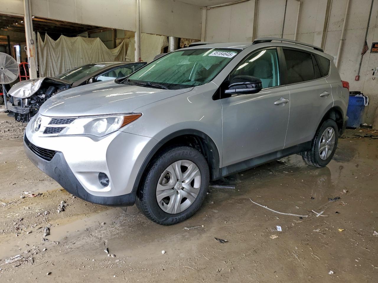 TOYOTA RAV4 LE