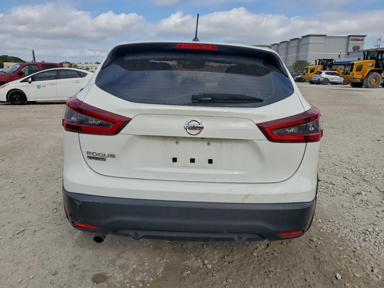 NISSAN ROGUE SPORT S