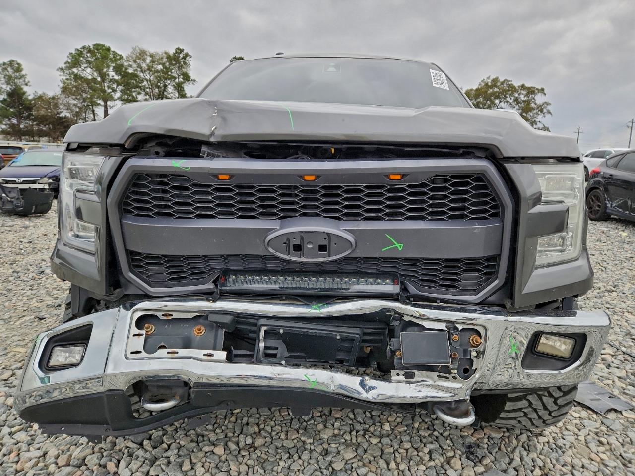 FORD F-150 SUPER CAB