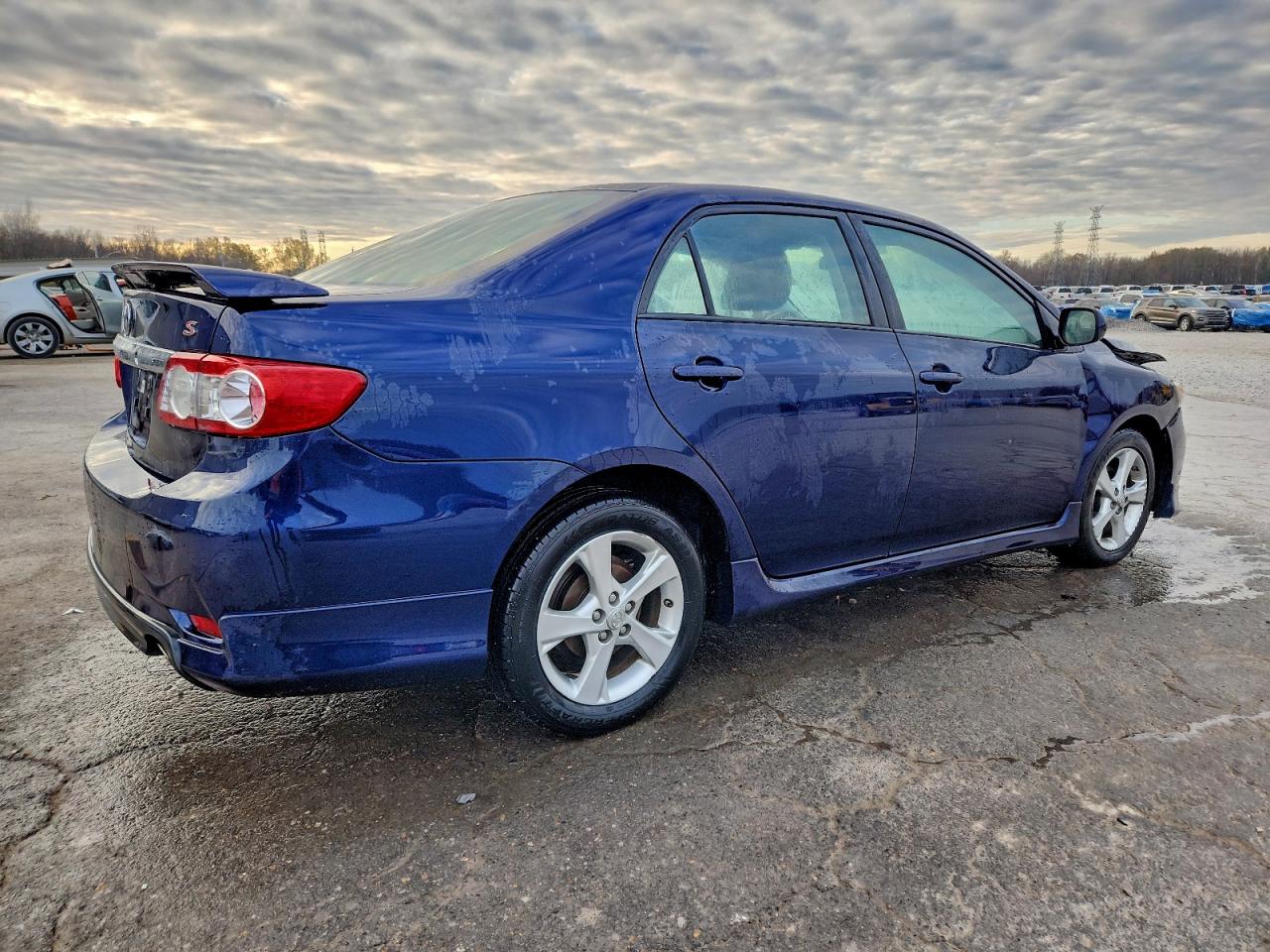 Lot #3311619220 2012 TOYOTA COROLLA BA