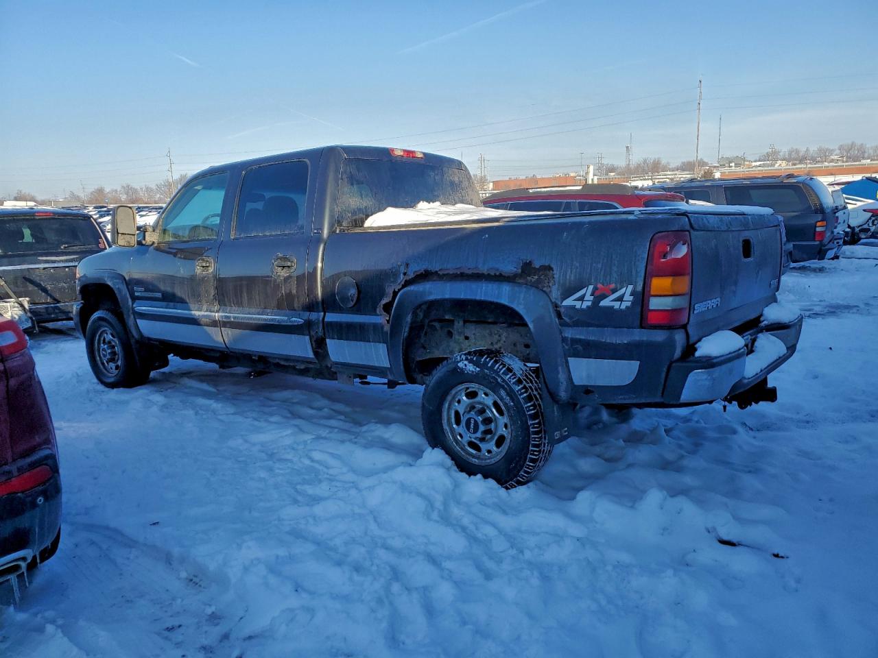Lot #3318516449 2003 GMC SIERRA K25