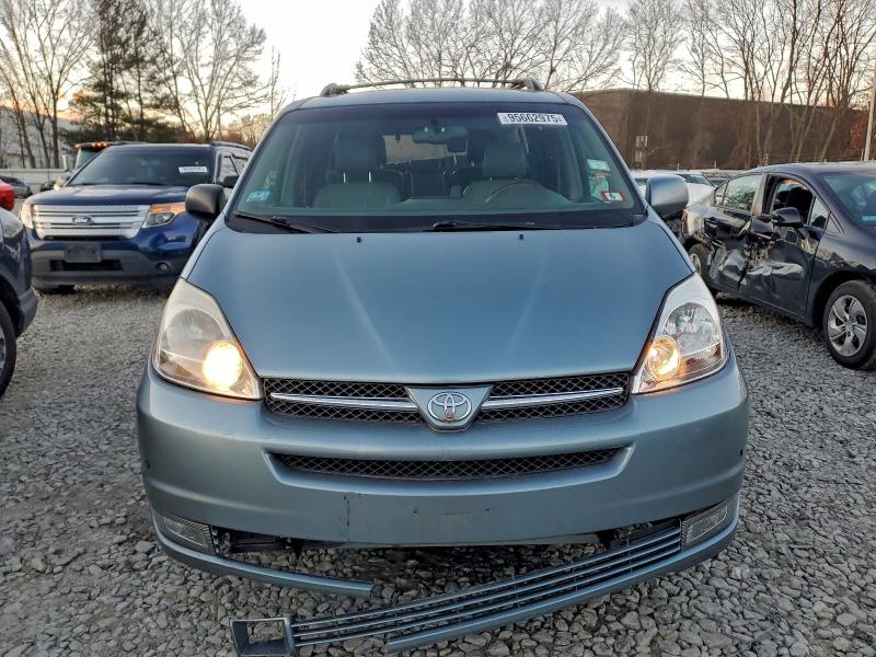2005 TOYOTA SIENNA XLE #3316736422