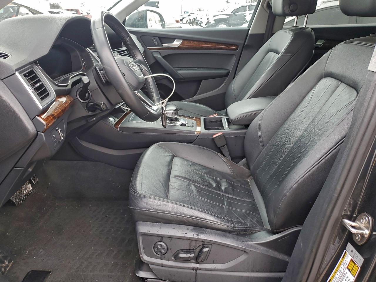 AUDI Q5 PREMIUM PLUS